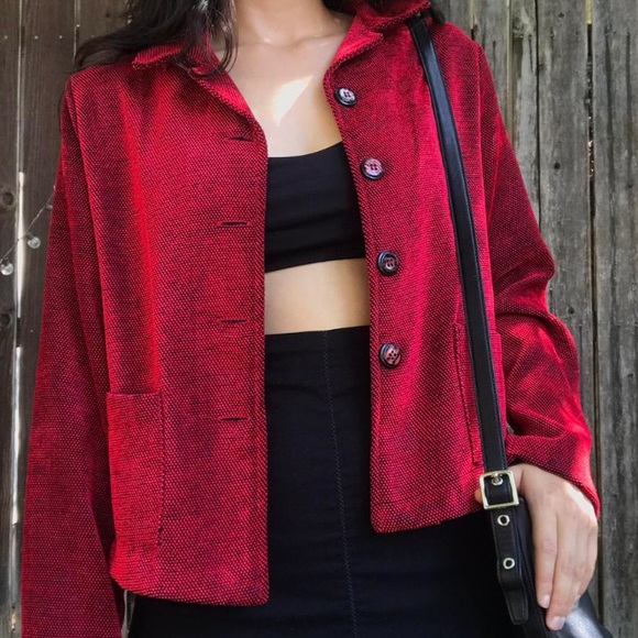 vintage 80s red blazer w boxy silhouette and retro buttons💄 - Picture 1 of 3